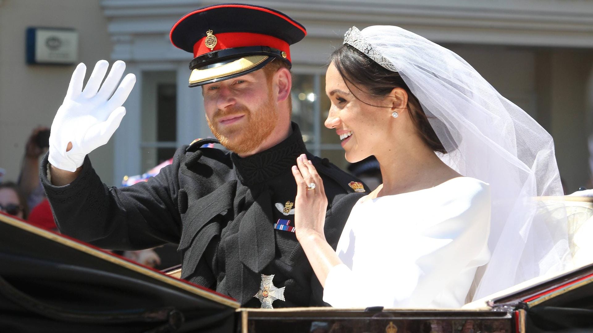 Royale Traumhochzeit: Mit ihrem Schleier erinnerte Herzogin Meghan auch an ihre amerikanische Herkunft.