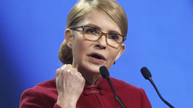 Julia Timoschenko, ehemalige Ministerpräsidentin der Ukraine, spricht während einer Kundgebung.