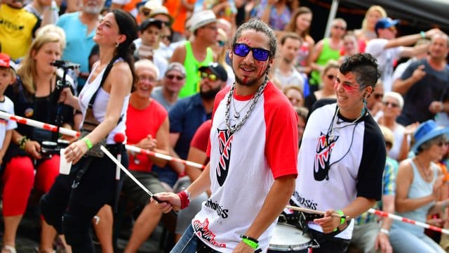Menschen in Asien hören eher entspannende Musik, Hörer in Lateinamerika neigen eher zu anregenden Stücken.
