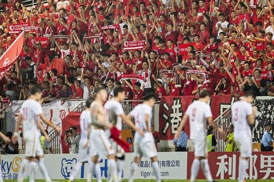 Falls das Gesetz wie geplant verabschiedet wird, könnte es der Gewohnheit örtlicher Fußballfans ein Ende setzen, die Hymne auszubuhen.