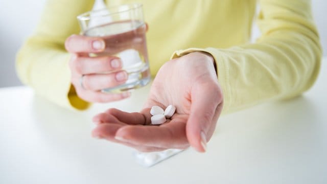Bessere Stimmung, weniger Schlafstörungen: Antidepressiva können Symptome einer Depression verbessern.