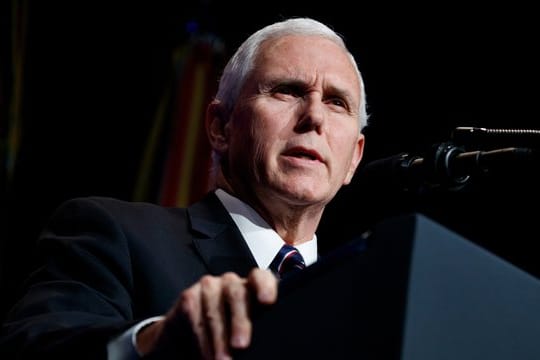 "Nicolás Maduro ist ein Diktator, dessen Machtanspruch jede rechtliche Grundlage fehlt", sagte US-Vizepräsident Mike Pence.