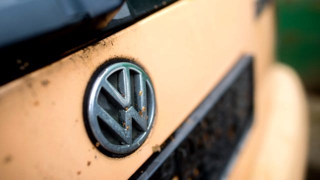 Volkswagen weitet die Wechselrabatte zum Umtausch älterer Diesel auf ganz Deutschland aus - aber nur bis Ende April. Volkswagen weitet die Wechselrabatte zum Umtausch älterer Diesel auf ganz Deutschland aus - aber nur bis Ende April.