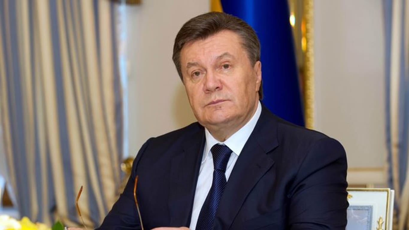 Der ehemalige ukrainische Staatspräsident Viktor Janukowitsch nach der Unterzeichnung einer Vereinbarung zur Krisenlösung im Jahr 2014.
