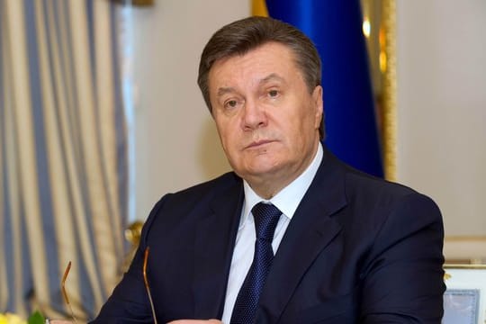 Der ehemalige ukrainische Staatspräsident Viktor Janukowitsch nach der Unterzeichnung einer Vereinbarung zur Krisenlösung im Jahr 2014.