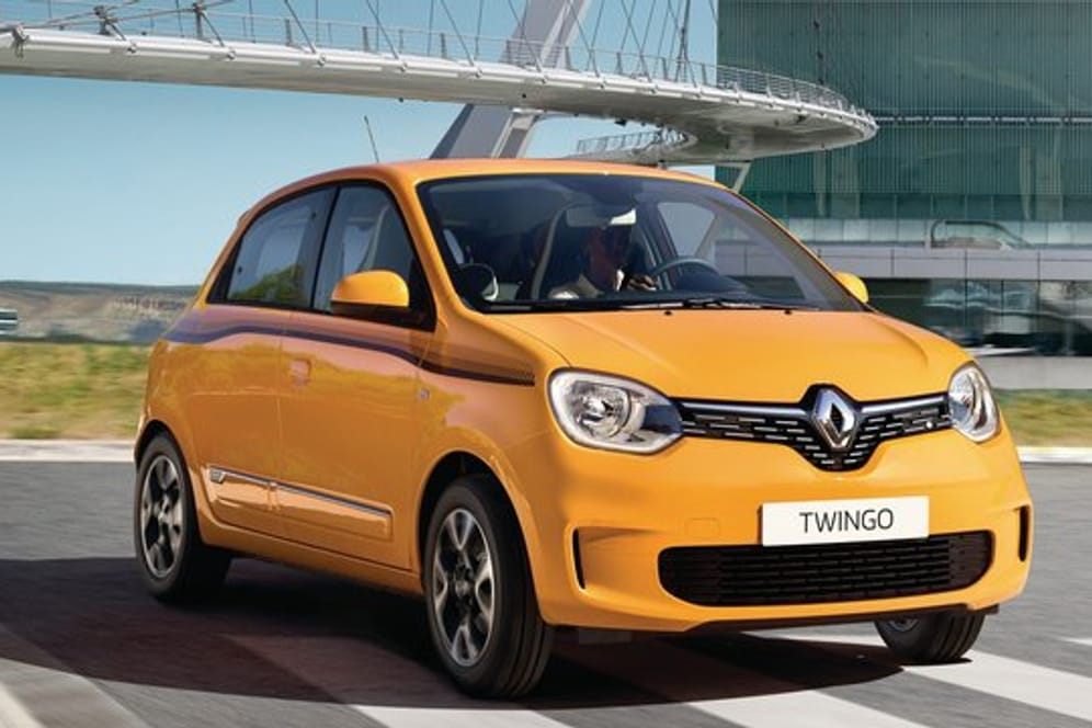 Retuschen unter anderem an der Front und neue Motoren: Der aufgefrischte Renault Twingo startet im Mai auf den deutschen Markt.