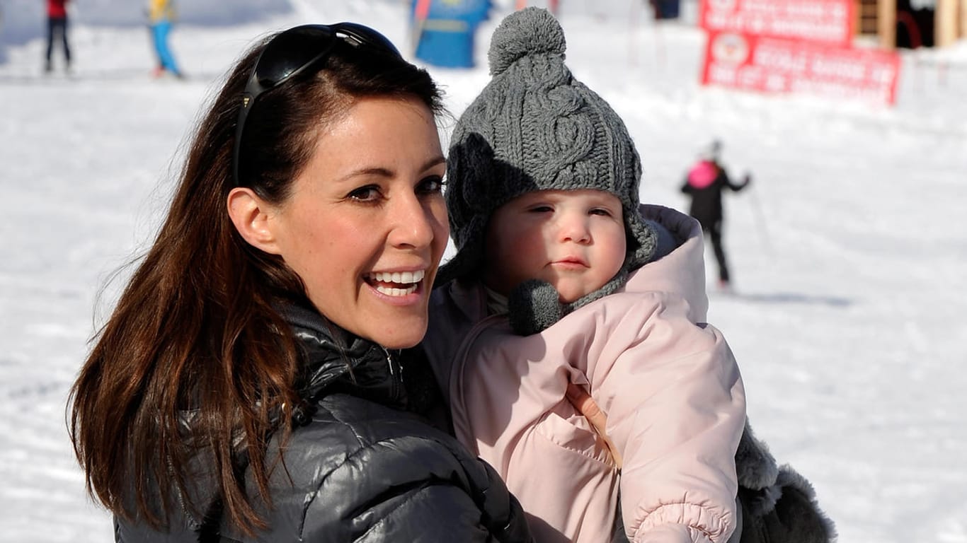 2013 im Ski-Urlaub: Prinzessin Marie mit der kleinen Prinzessin Athena.