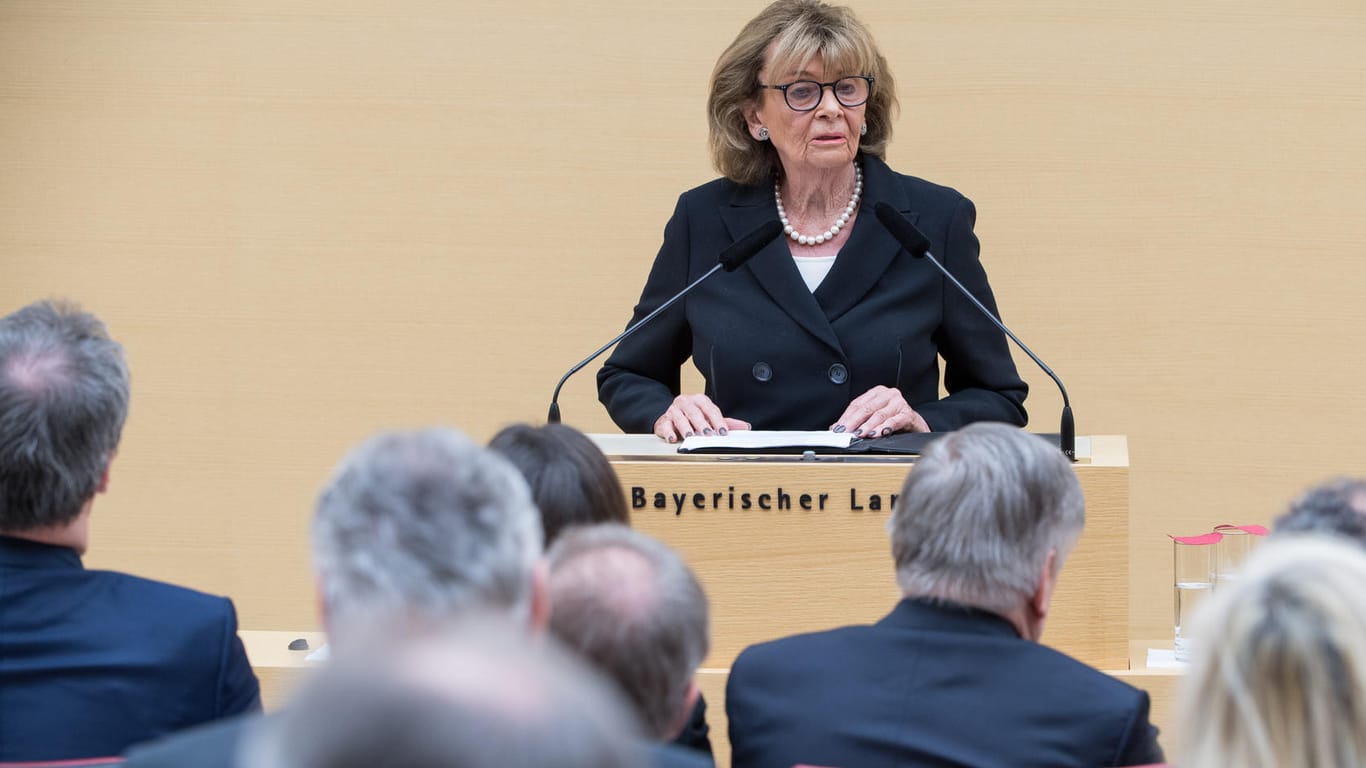Charlotte Knobloch im bayerischen Landtag: Nach der Gedenkveranstaltung attackieren sie nun AfD-Sympathisanten.