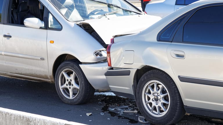 Auffahrunfall: Nicht immer ist der auffahrende Fahrer auch der Unfallverursacher.