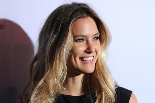 Bar Refaeli, israelisches Topmodel, wird Gastgeberin des Eurovision Song Contests.