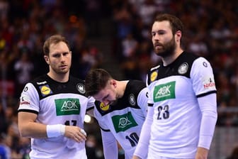 Nach dem WM-Aus im Halbfinale gegen Norwegen lassen die deutschen Spieler die Köpfe hängen.