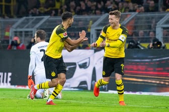Dortmunder Freude: Achraf Hakimi (l.) bejubelt mit Marco Reus sein Tor zum zwischenzeitlichen 1:0 gegen Hannover.