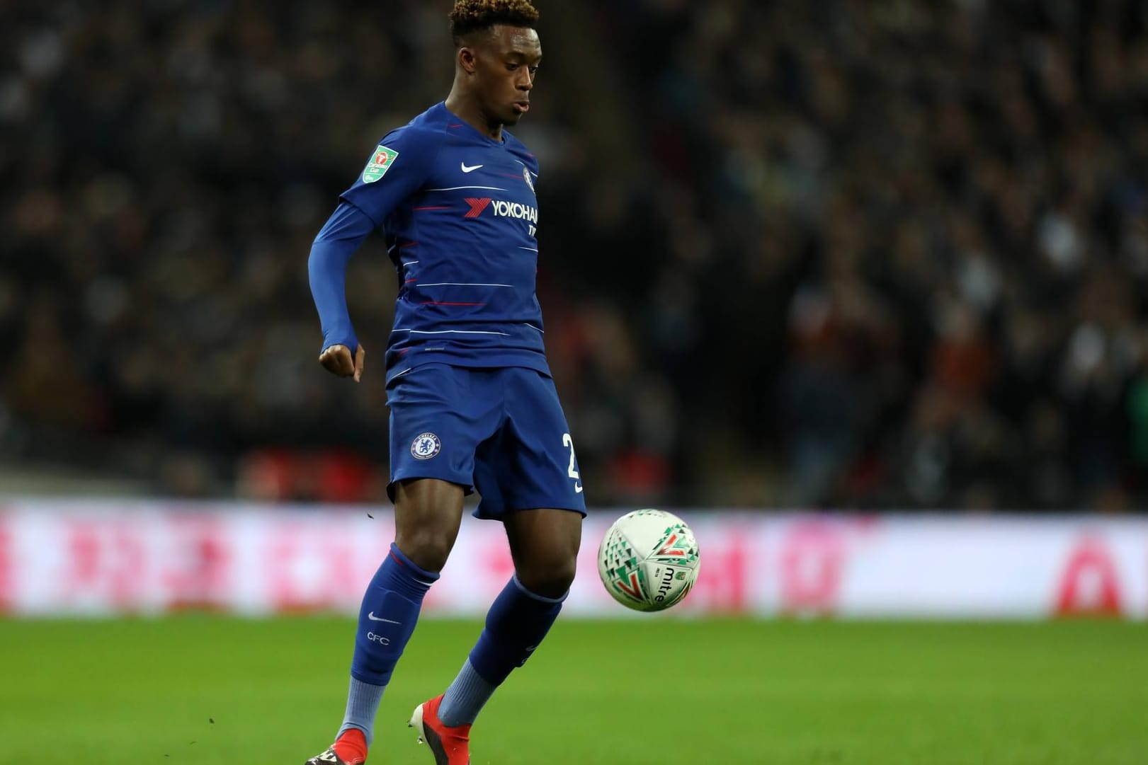 Gilt in England als Riesentalent: Callum Hudson-Odoi spielt seit 2007 für Chelsea und hat bisher fünf Premier-League-Spiele absolviert. Ein Tor gelang ihm dabei nicht.