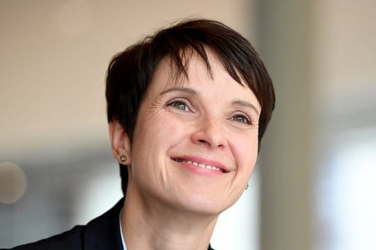 Frauke Petry hat nach ihremAfD-Austritt die "Blaue Partei" gegründet.