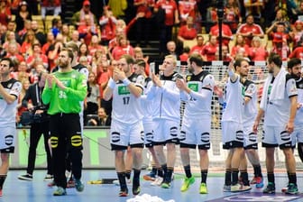 Die Spieler der deutschen Handball-Nationalmannschaft waren nach der Niederlage enttäuscht.