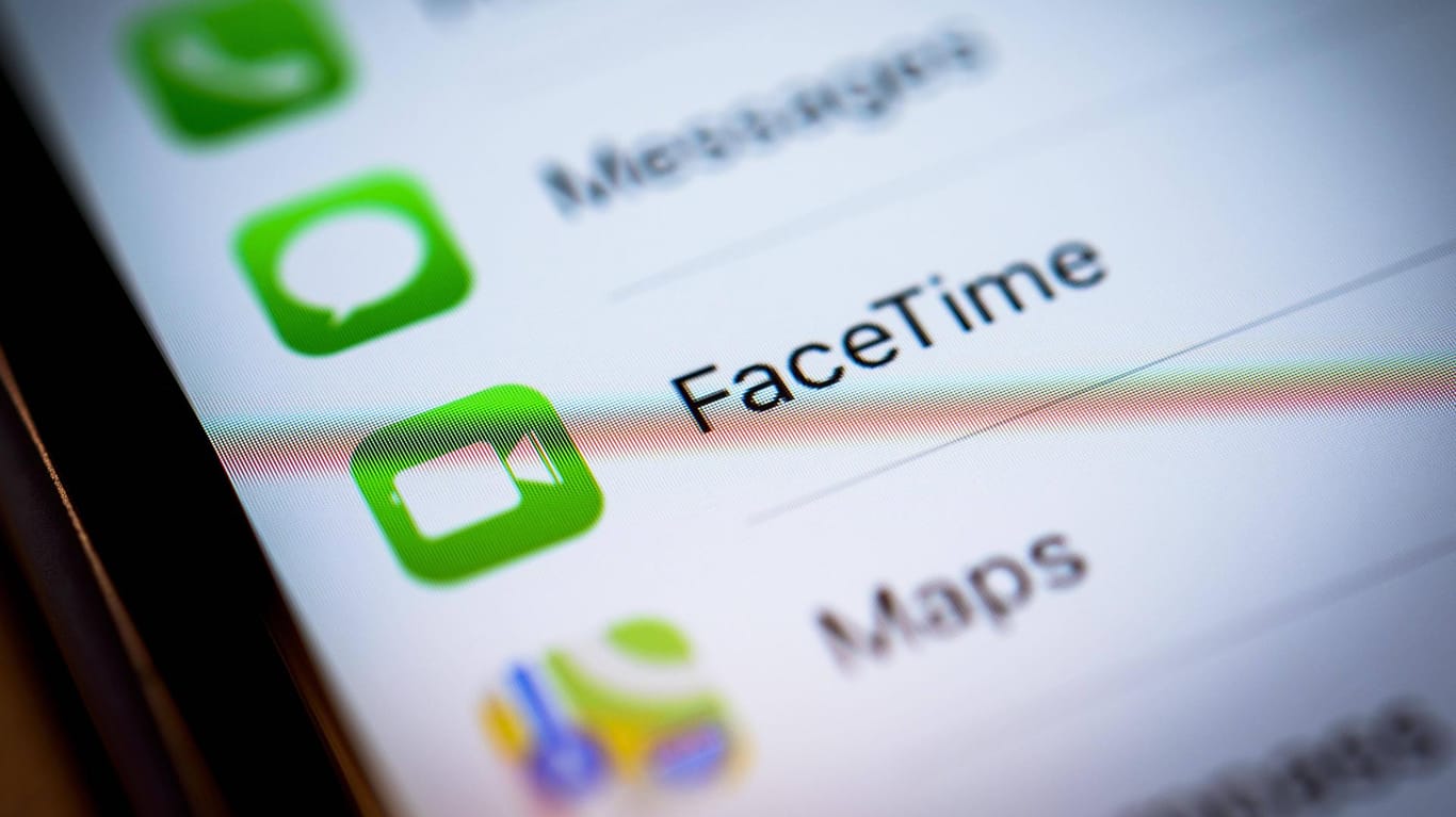 Apple Facetime: In der Videochat-App von Apple gibt es seit iOS 12.1 einen Fehler, der zu heimlichen "Lauschangriffen" führen könnte.