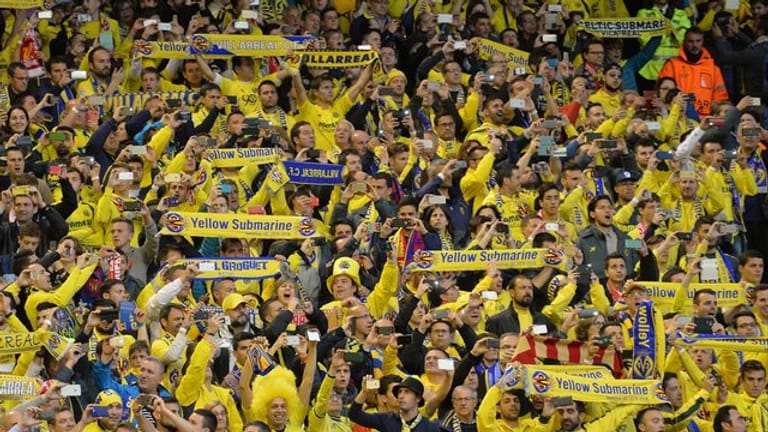 Weil der FC Villarreal, auch "Yellow Submarine" genannt, auf Tauchfahrt geht, muss Trainer Luis García Plaza nach eineinhalb Monaten wieder gehen.