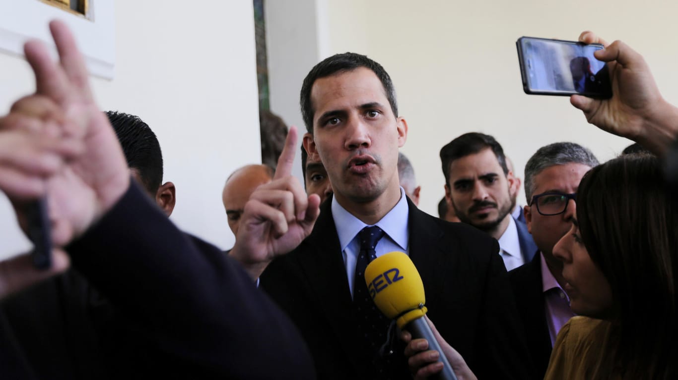 Selbst ernannter Interimspräsident Juan Guaidó: Die Staatsanwaltschaft in Venezuela will ihm nun an den Kragen.