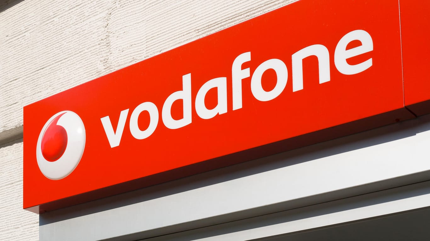 Vodafone-Schild: Internetkriminelle verschicken falsche Rechnungen im Namen von Vodafone.