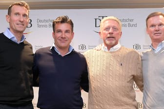 Die Helden von 1988 vereint (v.l.): Patrick Kuehnen, Carl Uwe Steeb, Boris Becker und Eric Jelen.