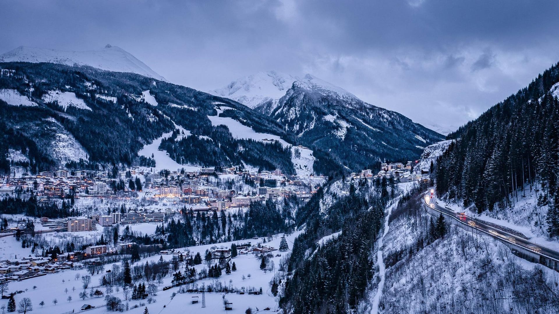 Blick auf Bad Gastein: Der Wintersportort bietet viele neue Attraktionen.