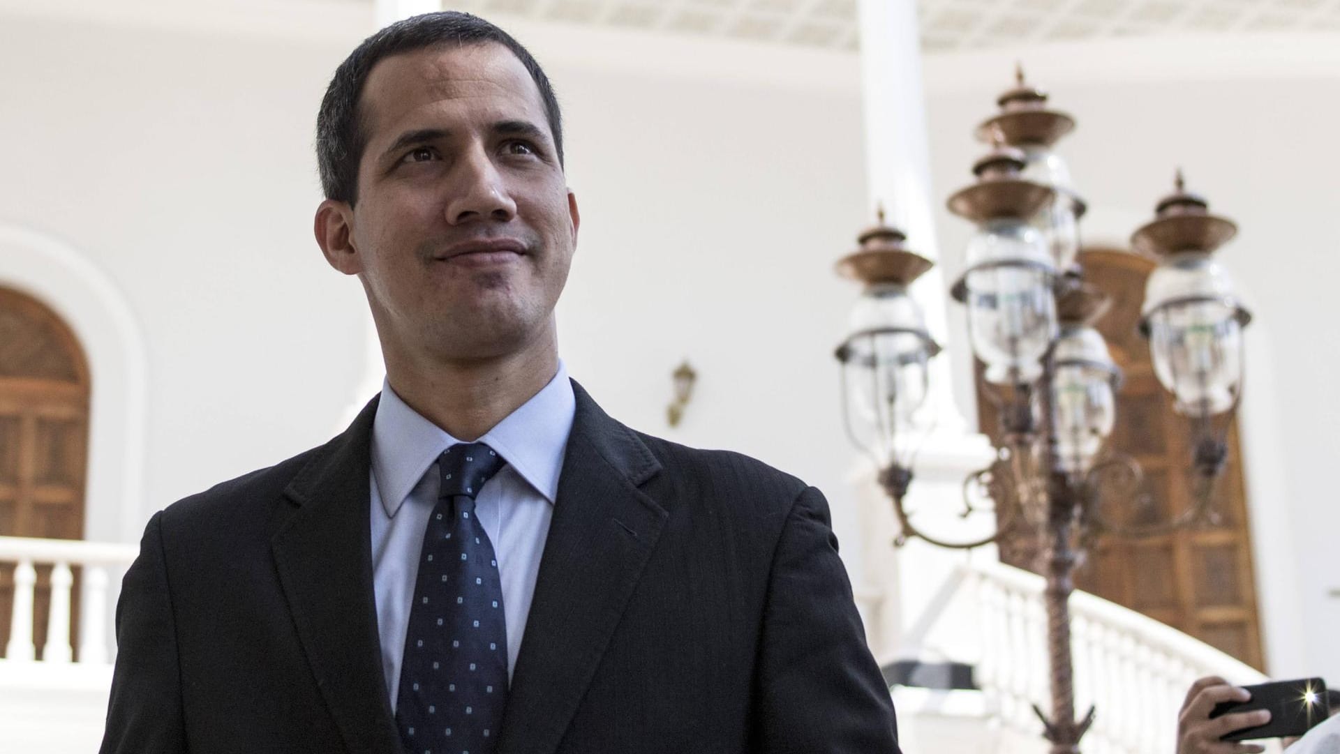 Juan Guaidó, Präsident des venezolanischen Präsident: Das EU-Parlament hat den 35-Jährigen als Interimspräsident anerkannt.