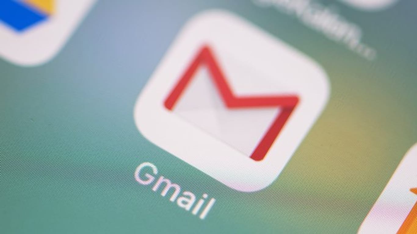 Gmail warnt nun auch mit großen, hinterlegten Hinweisen vor Phishing-Mails.