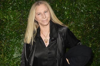 Barbara Streisand: Sie ließ sich für die Anwort auf einen Fan-Brief reichlich Zeit.