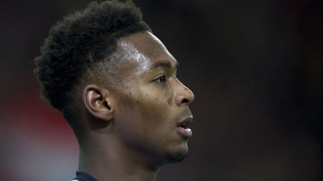 Reece Oxford geht auf Leihbasis zum FC Augsburg.