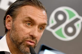 Thomas Doll steht gegen RB Leizig vor seinem Debüt als neuer Trainer von Hannover 96.
