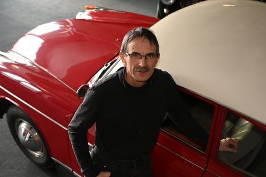 Carsten Pätzold ist Karrosserie-und Fahrzeugbauer und liebt alte Autos, vor allem Borgwards.
