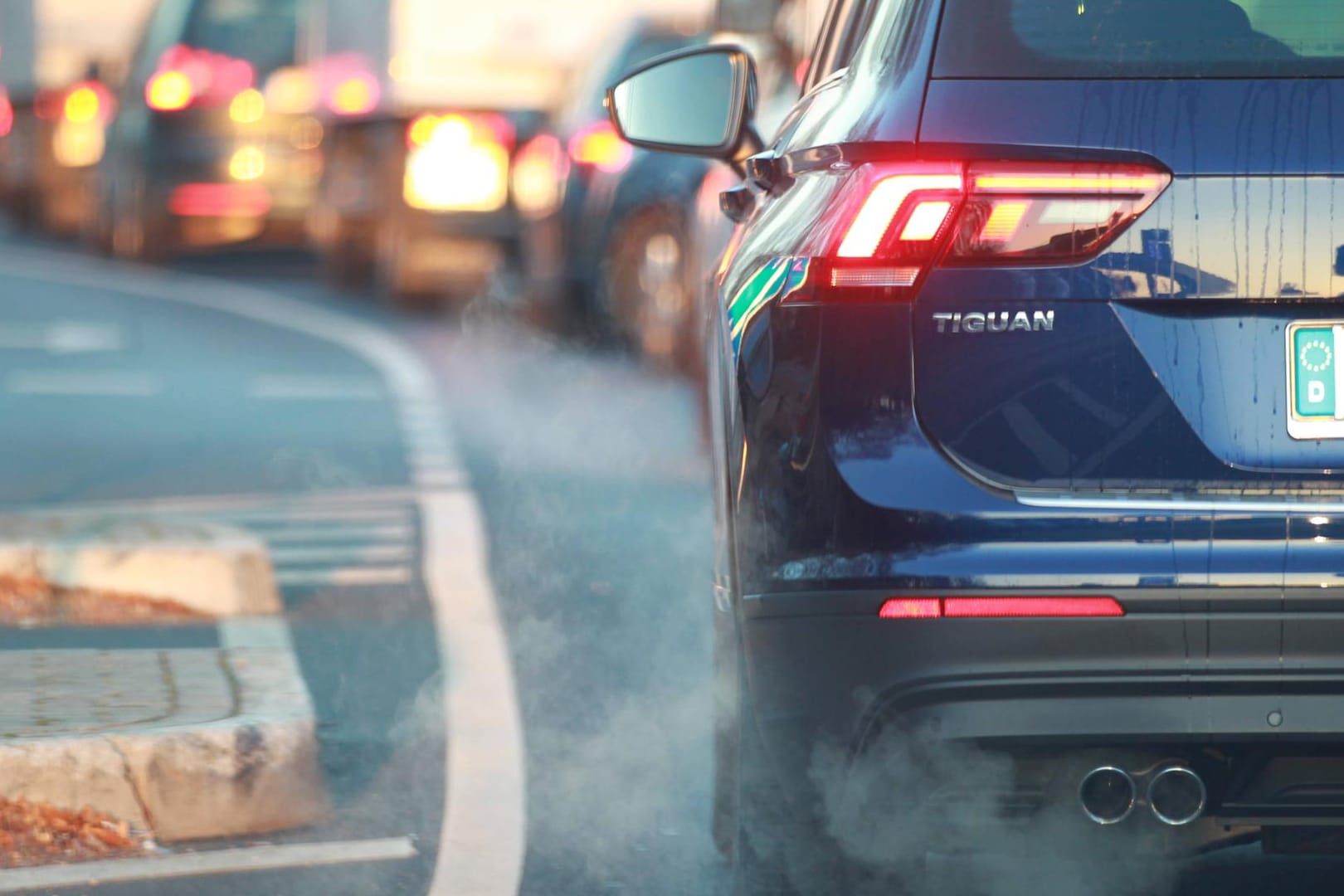 Dieselabgase: Wenn es nach der Bezirksregierung Köln geht, sind keine Fahrverbote erforderlich.