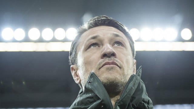 Trainer Niko Kovac trifft mit dem FC Bayern auf Leverkusen.