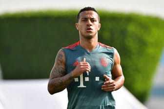 Thiago fällt für die Bayern im Spiel gegen Leverkusen aus.