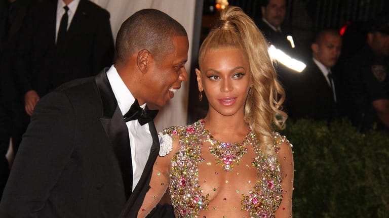 Jay-Z und Beyoncé: Die beiden verlosen Dauertickets für ihre Tourneen.