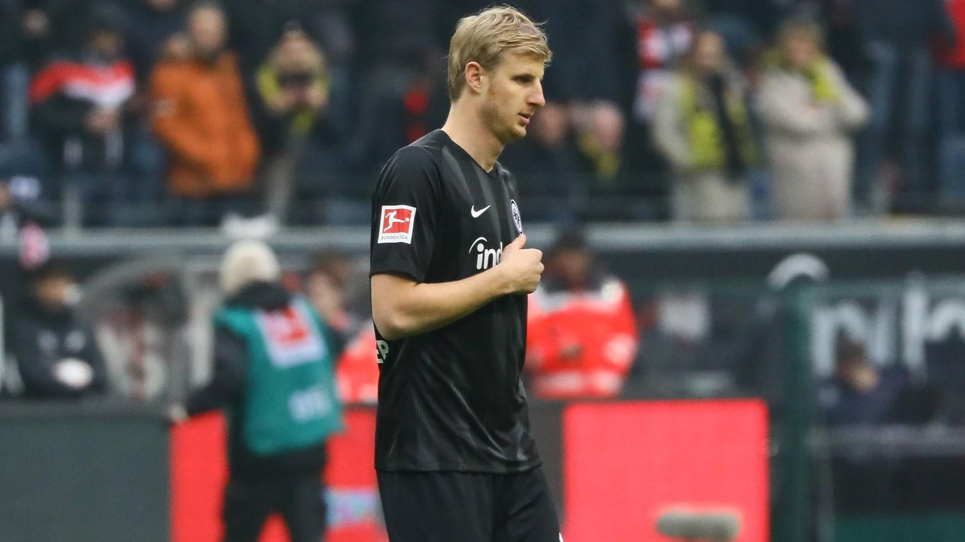 Erstes Spiel beim neuen Klub: Hinteregger kam am Samstag für Frankfurt gegen Dortmund zum Einsatz. Erstes Spiel beim neuen Klub: Hinteregger kam am Samstag für Frankfurt gegen Dortmund zum Einsatz.