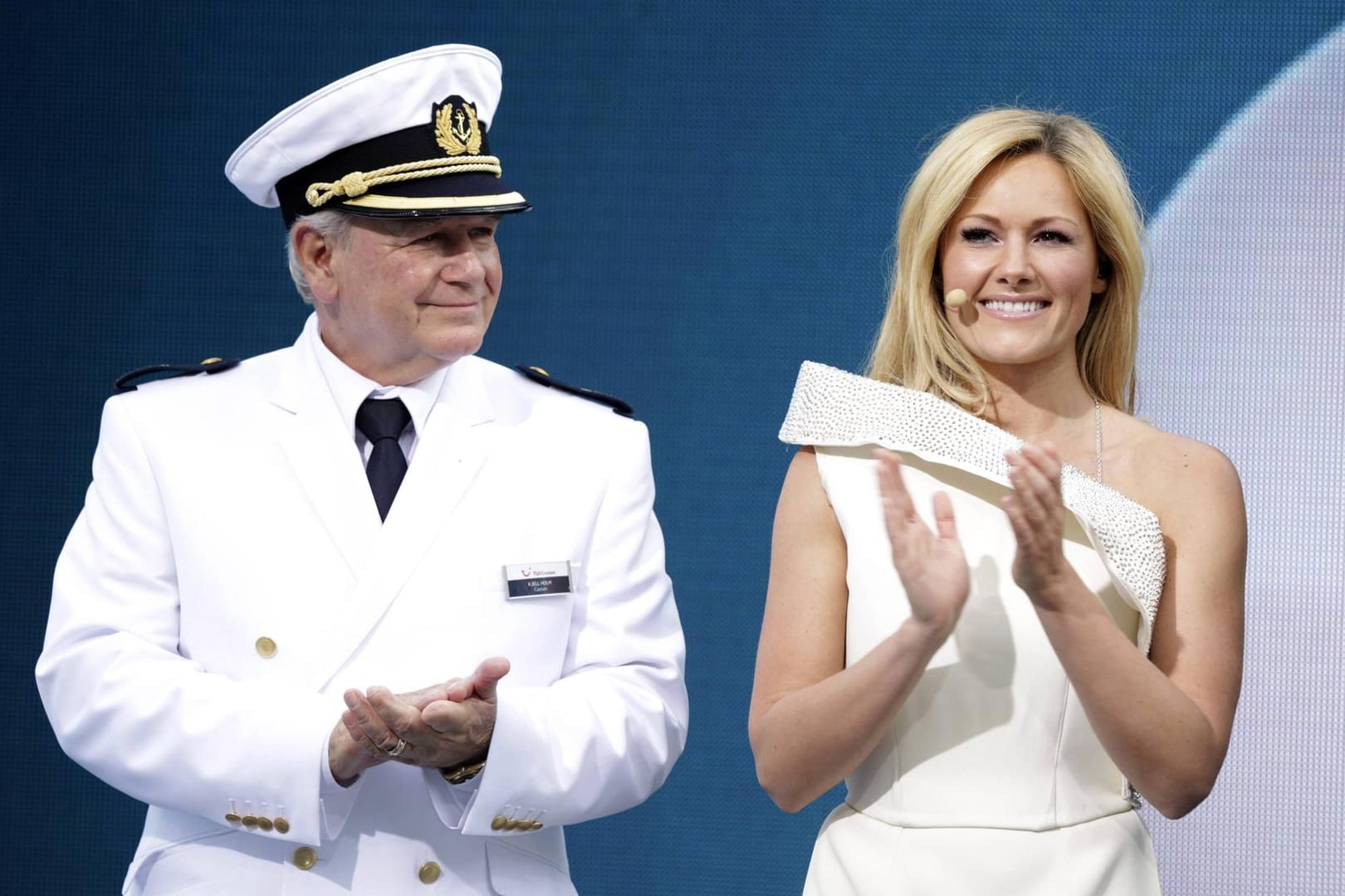 Kjell Holm und Helene Fischer: Die Schlagersängerin war bei der Taufe des Kreuzfahrtschiffs Mein Schiff 3 dabei.