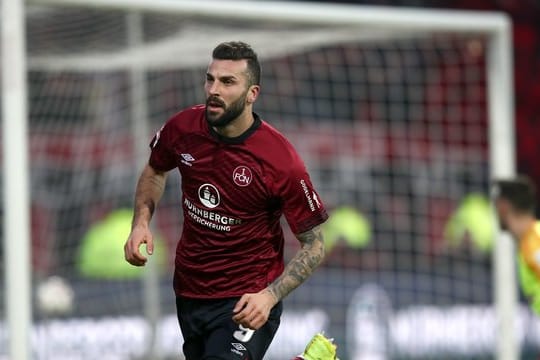 Der Nürnberger Mikael Ishak hat den Treffer zum 1:1-Endstand gegen Werder Bremen erzielt.