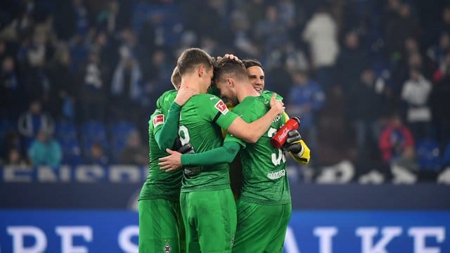 Die Gladbacher wollen den BVB und den FC Bayern im Titelrennen ärgern. Die Gladbacher wollen den BVB und den FC Bayern im Titelrennen ärgern.