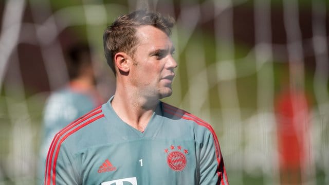 Neuer's Einsatz gegen Hertha steht auf der Kippe.
