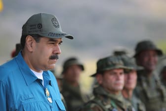 Nicolas Maduro: Venezuelas Staatschef will seinen Posten trotz internationalem Druck nicht räumen.