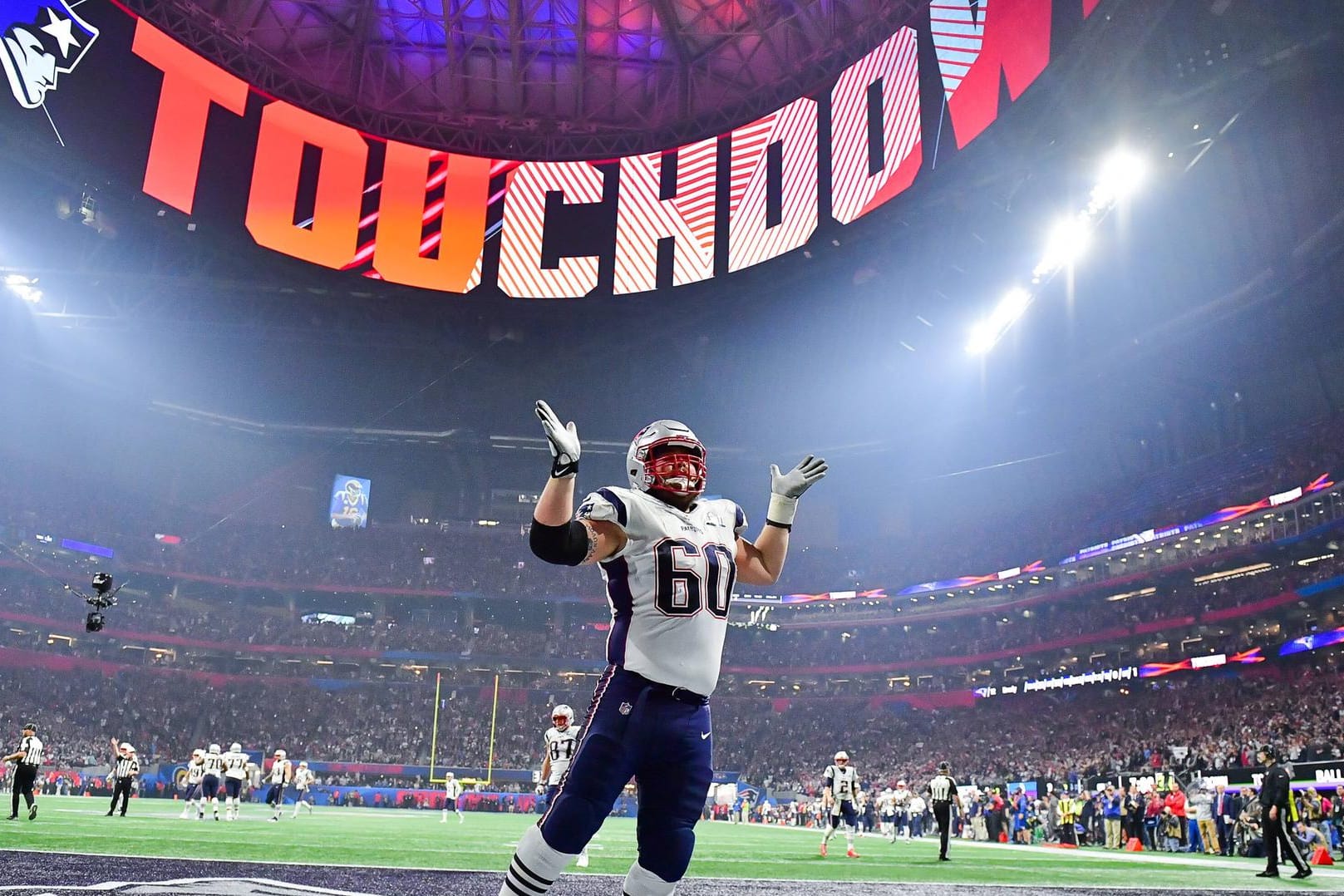 Touchdown! David Andrews feiert den Erfolg der Patriots.