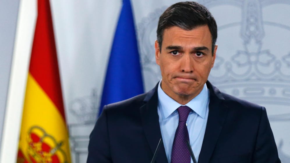 Spaniens Premierminister Pedro Sánchez verkündet die Anerkennung von Juan Guaido als Übergangspräsidenten.
