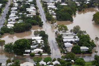 Australien, Townsville: Der tropische Nordosten Australiens wird von ungewöhnlich heftigem Regen heimgesucht.