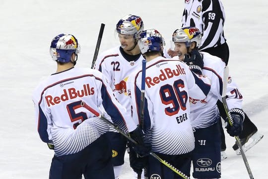 Der EHC Red Bull München steht im Finale der Champions Hockey League.