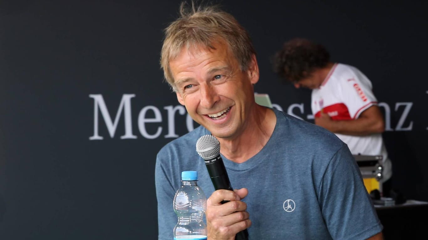 Ex-Bundestrainer geht ins Fernsehen: Jürgen Klinsmann soll das neue Gesicht der Fußball-Übertragungen auf RTL werden.