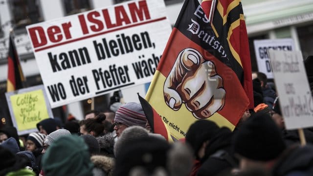 Demonstration des Bürgervereins "Zukunft Heimat" in Cottbus.