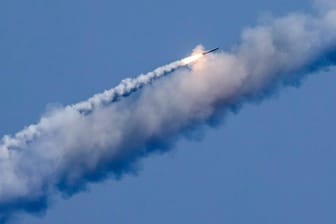Ein russischer Kalibr-Marschflugkörper, der aktuell von der Marine eingesetzt wird: Russland möchte in den nächsten zwei Jahren ein landgestütztes System entwickeln.