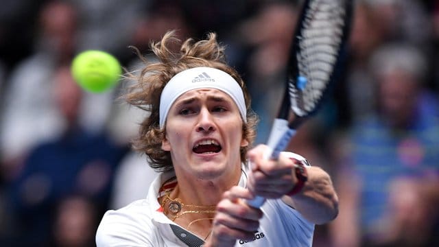 Deutschlands bester Tennisprofi Alexander Zverev erlitt eine Knöchelverletzung.