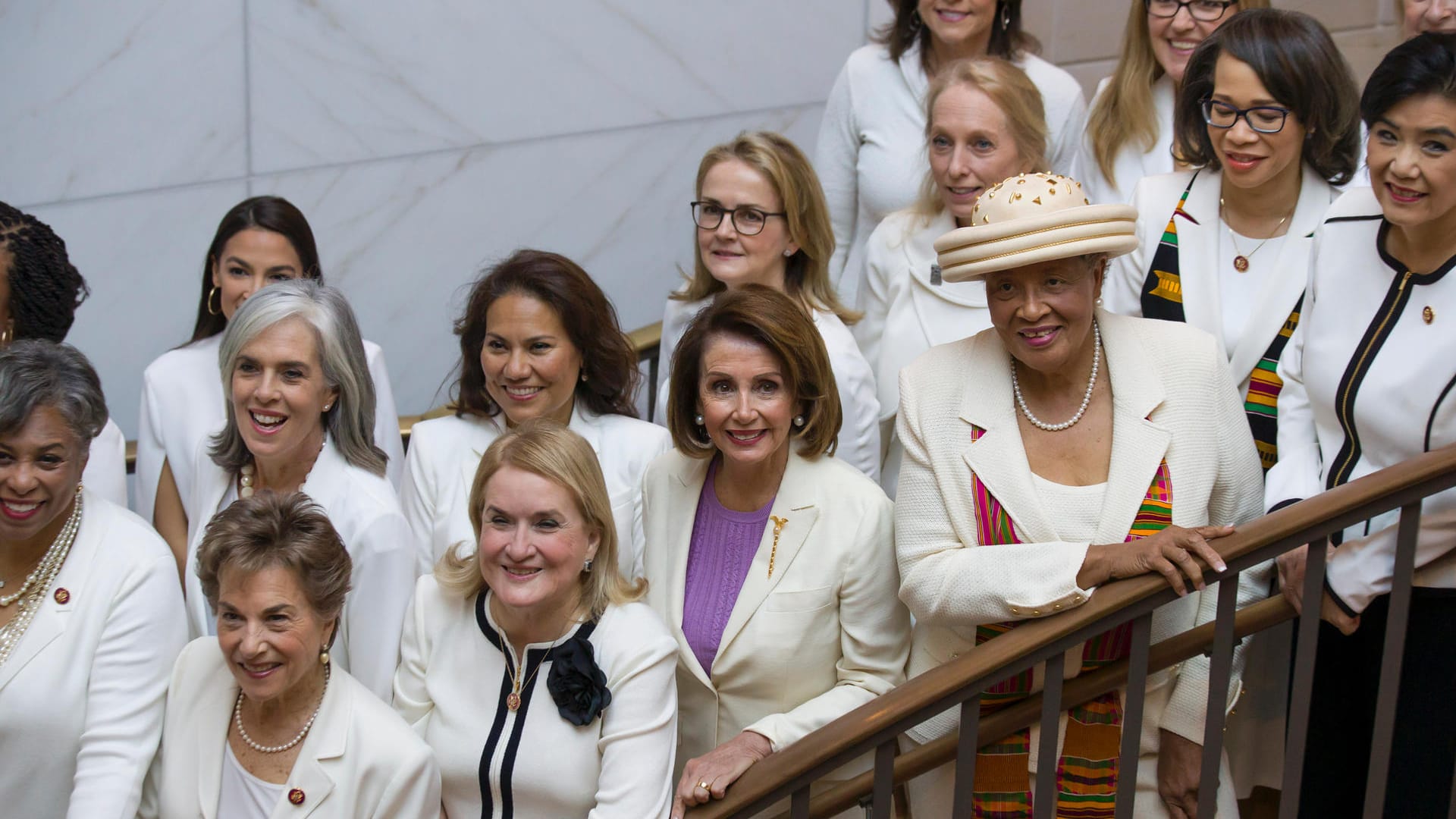 Nancy Pelosi (Mitte): Die Demokratin ist eine von Trumps größten Widersachern.